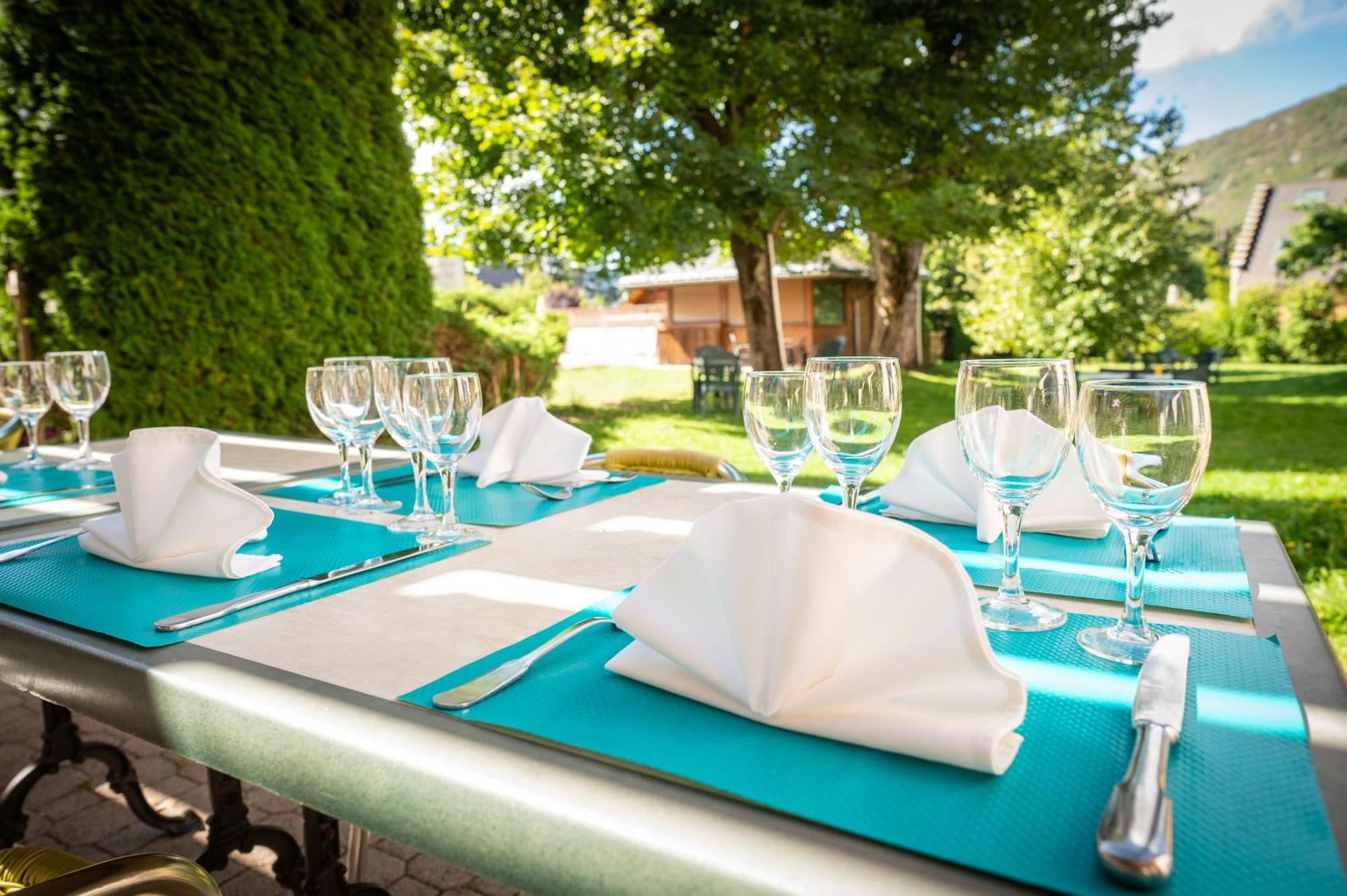 Logis Hotel - Le Col De L'Arc Lans-en-Vercors Zewnętrze zdjęcie